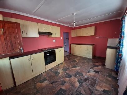 To Let 2 Bedroom Property for Rent in Oakdene Western Cape